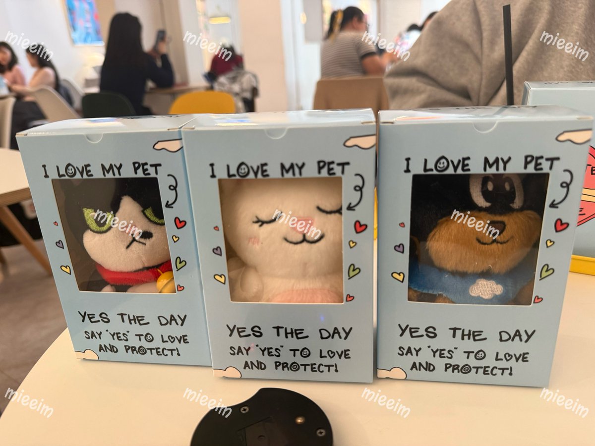 mieeim._ tweet media