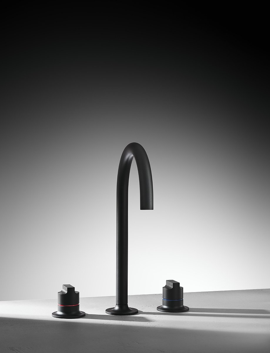 Interior_es's tweet image. Mamoli reissues Joe Colombo’s #tapware collection, now part of the Maestri series.
-&amp;gt; Photographs: Max Rommel
-&amp;gt; interioresminimalistas.com/2026/04/02/mam…
-&amp;gt; #Design #Interiors #Bathrooms #MadeInItaly