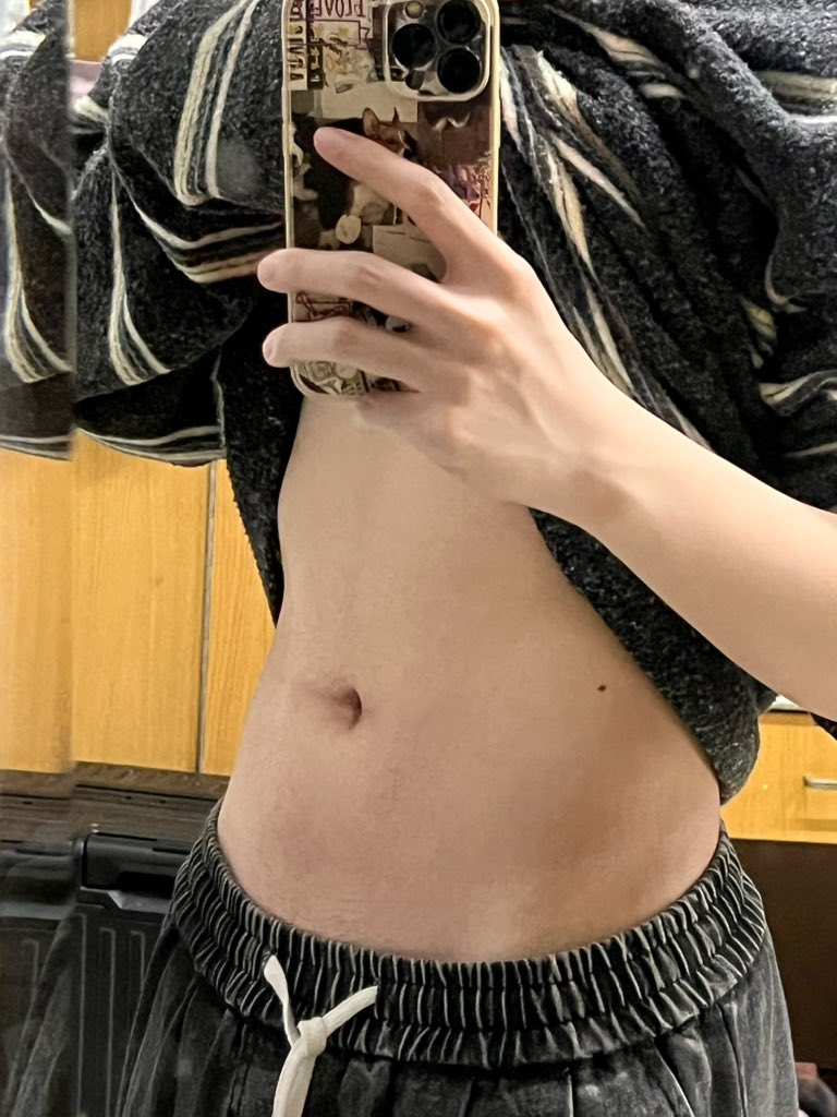 饿饿饿饿饿 tweet media