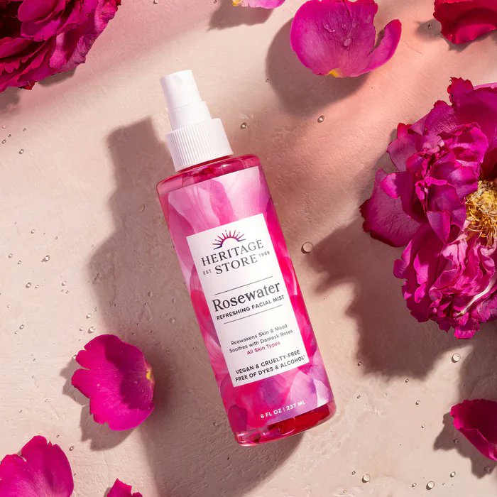 WONAIRAH's tweet image. One spritz. Instant reset. 🌹
The Heritage Store Rosewater Mist hydrates, soothes and refreshes your skin anytime, anywhere. Over makeup. After the gym. Mid-afternoon. Always.
Shop now → wonairah.com 🛍️
#Wonairah #Rosewater #SkinCareUganda #BeautyUganda
