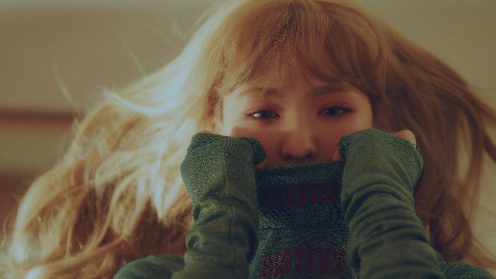 ReVeluvArg's tweet photo. Han Jongchul (fotógrafo de Perfect Velvet) compartió fotos de Red Velvet de hace casi una década. 📸

El archivo que debe tener este hombre... ¡NECESITAMOS VER TODO! 👑❤️

Alguna vez vamos a superar esta era? La respuesta es NO. https://t.co/N0oVTfiWEf