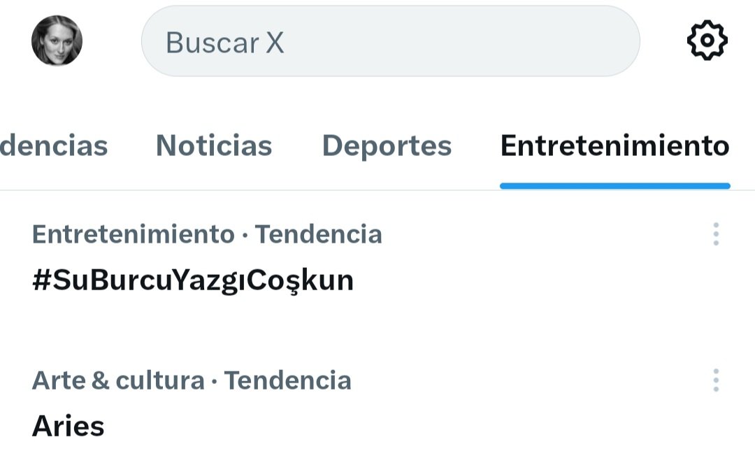 Paz04443024's tweet photo. 15-04-26 y siendo las 19:38 hrs., nuestra princesa en el día de su cumpleaños, se encuentra en tendencia en Chile 🇨🇱
#SuBurcuYazgıCoşkun 🌹 https://t.co/xwPfxsldMz