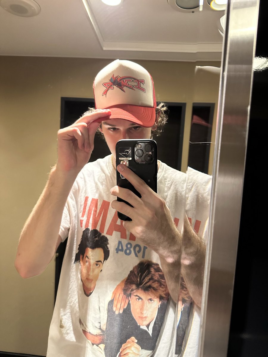 Beten (ビーテン) tweet media