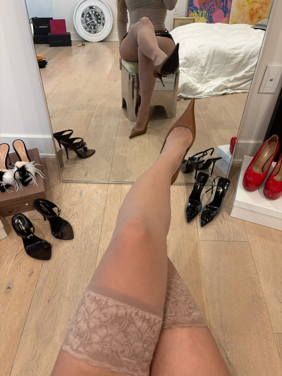 Goddess Viet Kitty tweet media