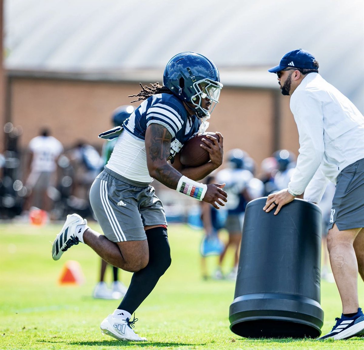 CoachWilson_'s tweet image. Spring Ball 2026 is officially done! Grateful for every moment and every player I have a chance to work with!

Extremely excited about the 2026 Rice Owls !!!

#WE #GoOwls🦉
