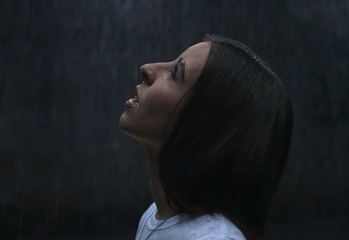 it’s jess 🦂 tweet media