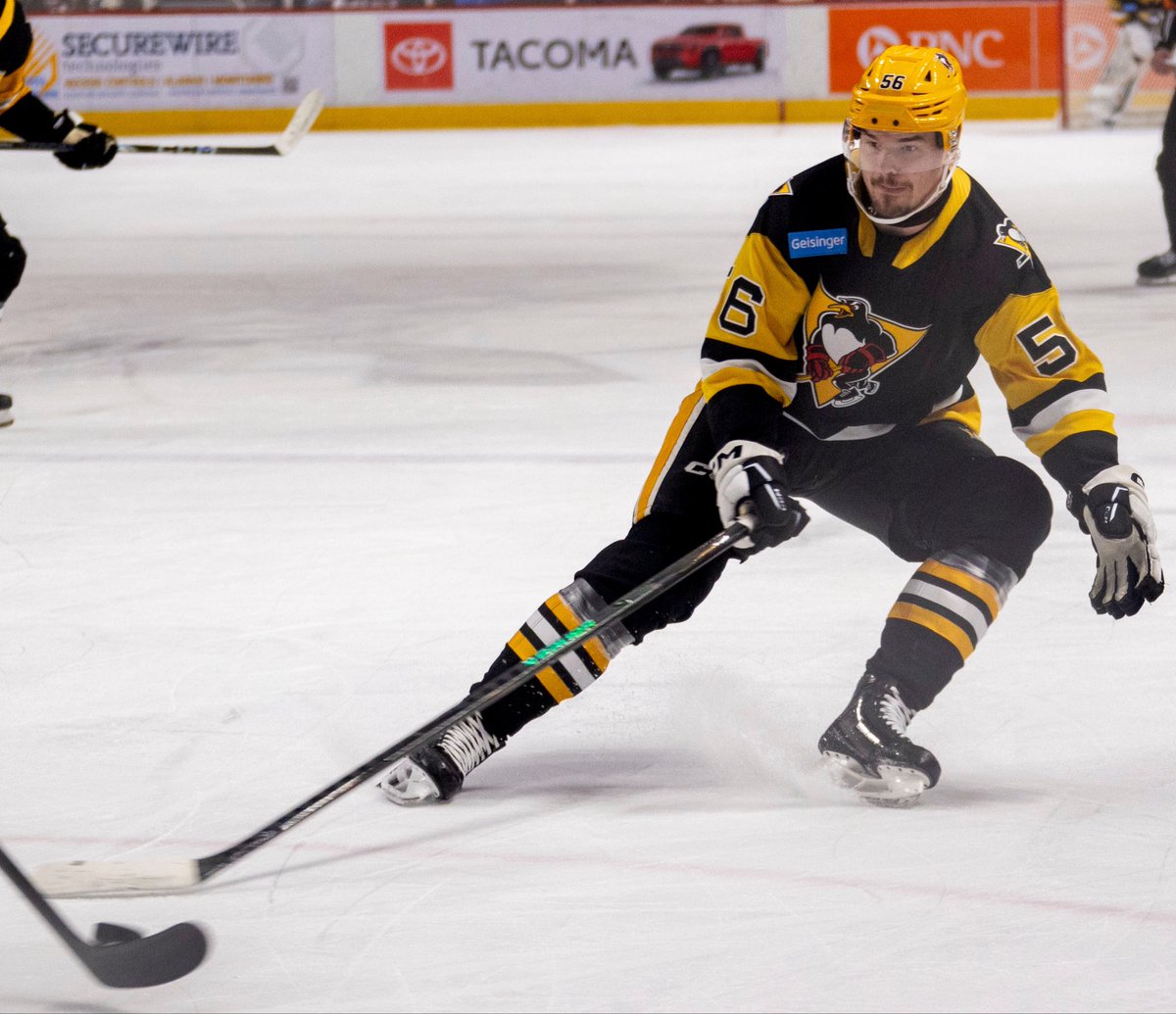 WBSPenguins's tweet photo. Let’s go!

Starters:
Imama-Ansons-Gallant
Alexeyev-Brunicke
Murashov

📻 https://t.co/TDfr70qXBT
📺 https://t.co/CrNDVVHuPj

#BleedGold https://t.co/FBfHjKkkak