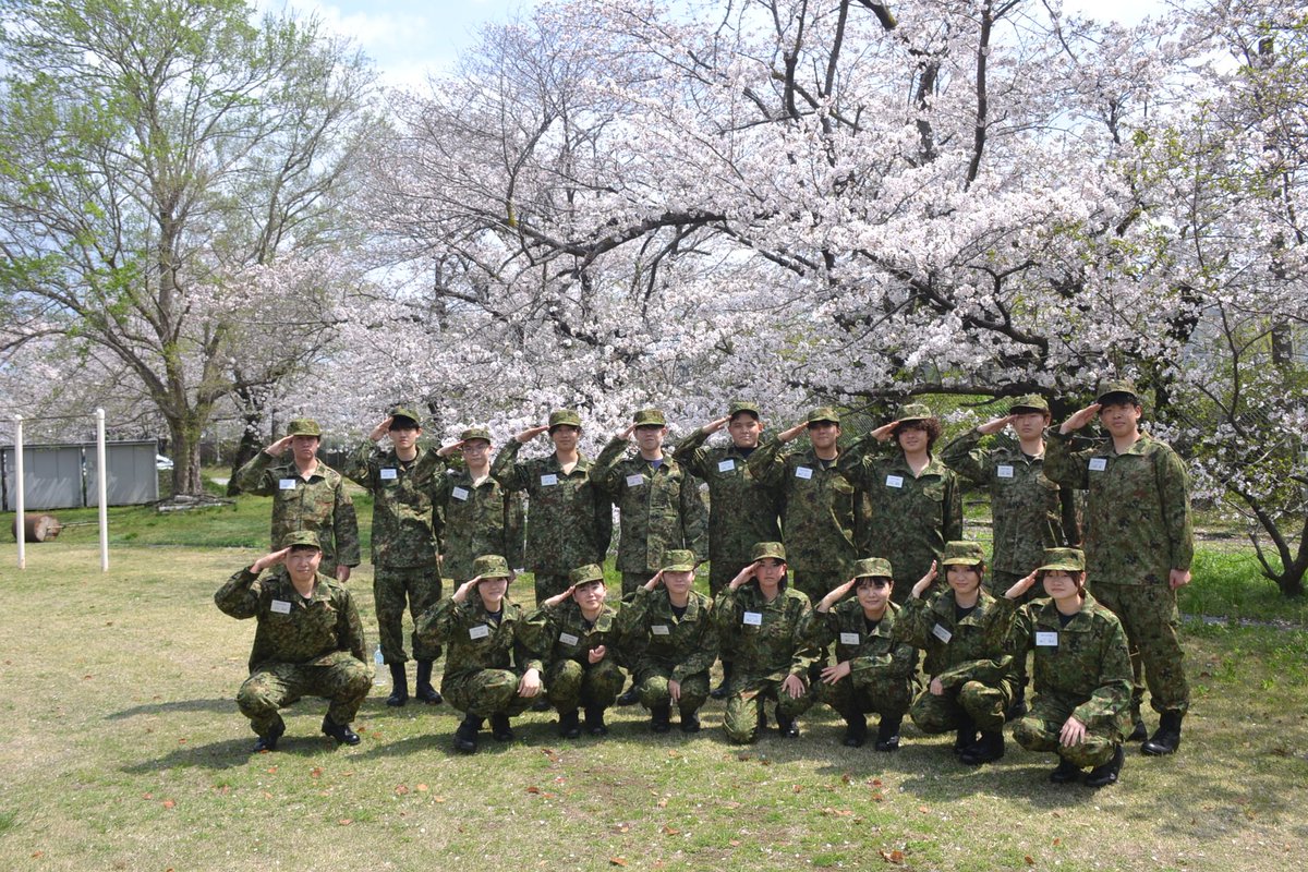 陸上自衛隊　第８師団 tweet media