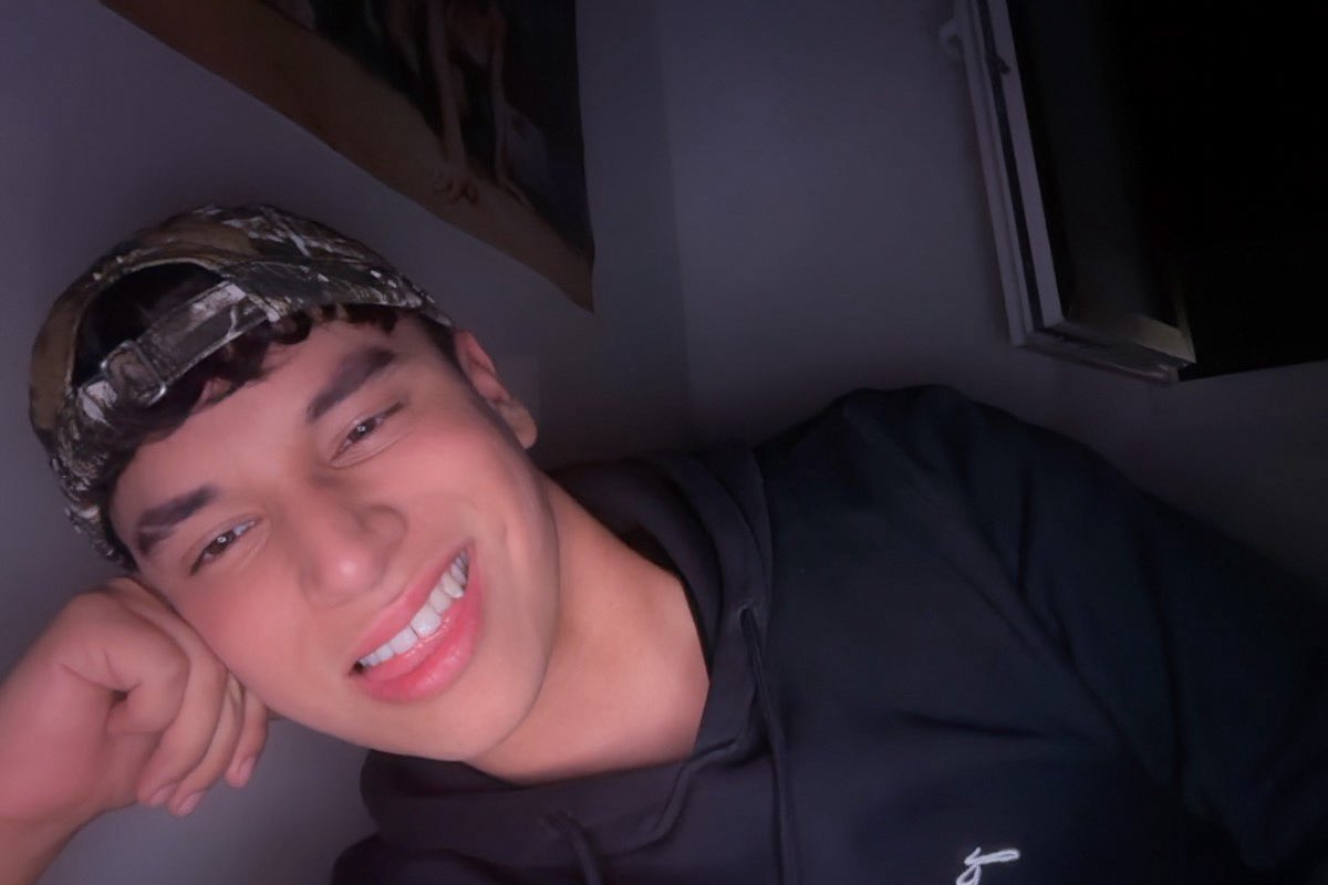 WOR$T FEEL IN THE WORLD tweet media