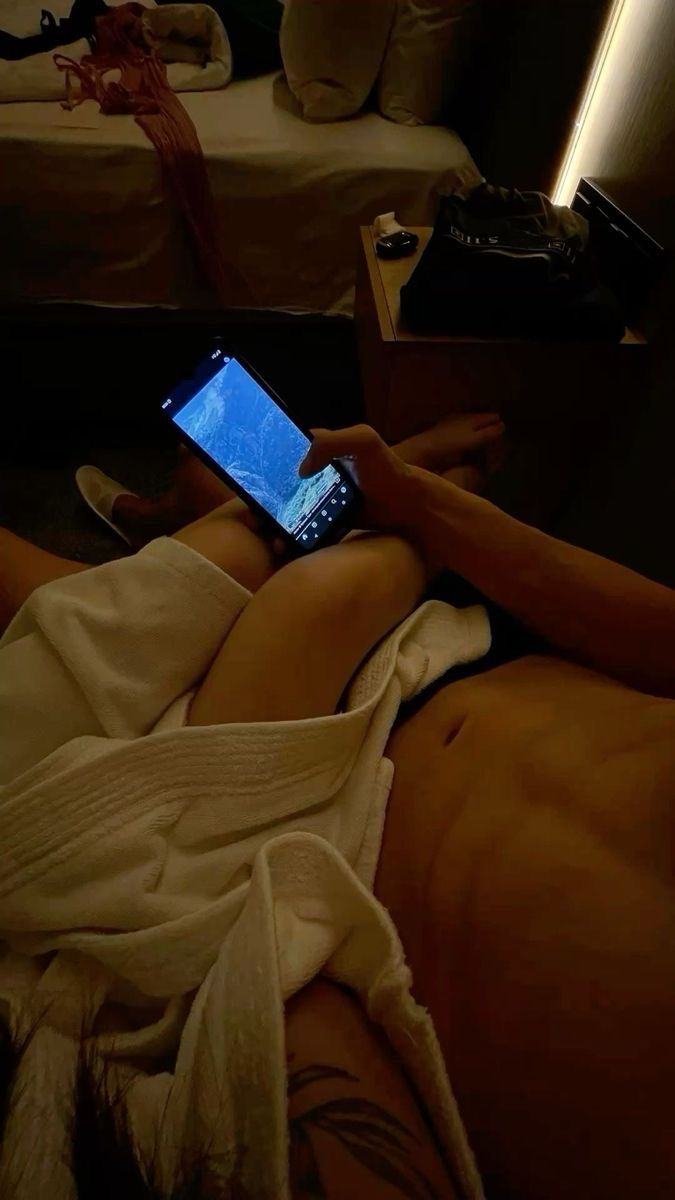 tomas tweet media