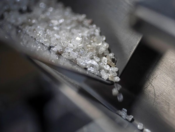 Jewelry Concierge tweet media