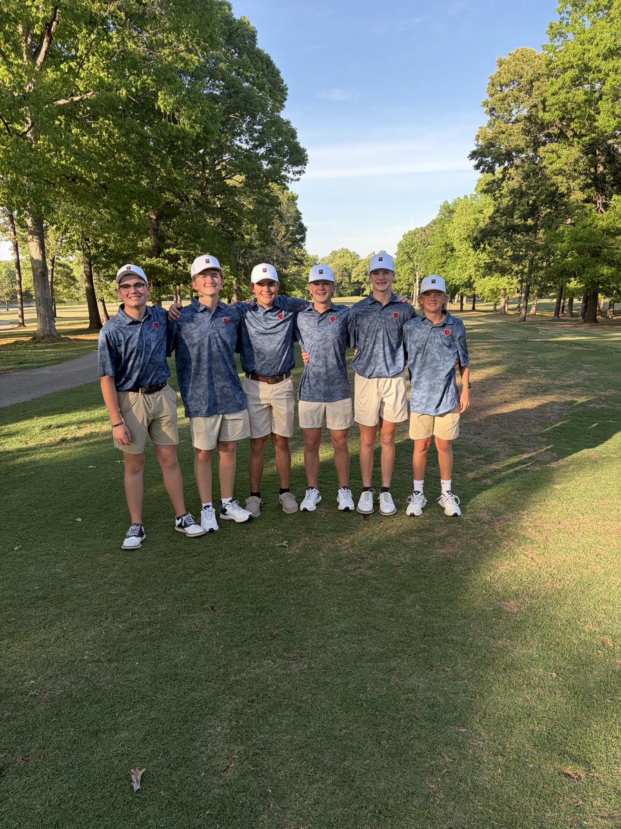 BhpGolf's tweet photo. BHP (167) traveled to @saludavalleycc defeating Palmetto (179) &amp; Westside (191). Lowest score for the Bears goes to Jackson Ouzts (37). https://t.co/7j6l8raqen