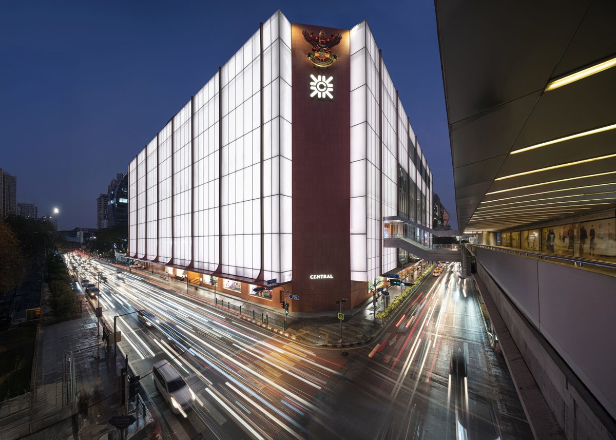 luxurylifestyle's tweet image. Central Chidlom Ascends as 'The Store of Bangkok' Cementing Global Luxury Flagship Status luxurylifestyle.com/headlines/cent… #mall #luxurymall #boutique #shoppingdestination