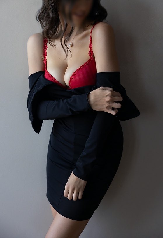 Elizabeth Garnier | Chicago tweet media