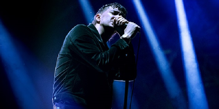 TicketStream1's tweet image. 👉The Strokes Festival Headlining Run👈 NYC cool just pulled up to your city 😎🎸Festival stages = officially owned. You ready for that indie rock takeover?🤘 #TheStrokes #FestivalSeason #IndieRock #LiveMusic #ConcertVibes 🎤🔥 #TicketsAvailable #TSN streamapse.com/TicketStream/?…