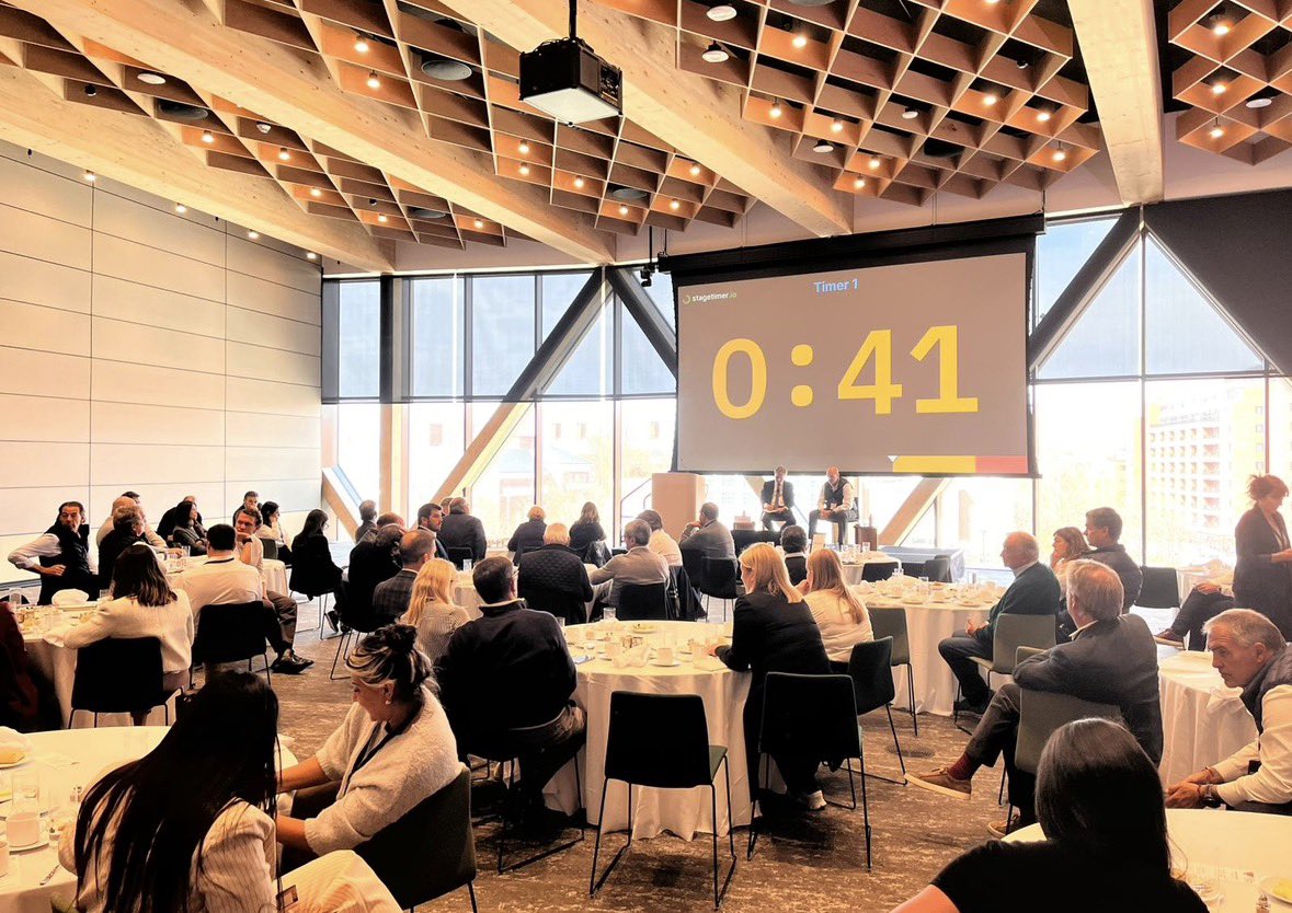 Alec Oxenford tweet media