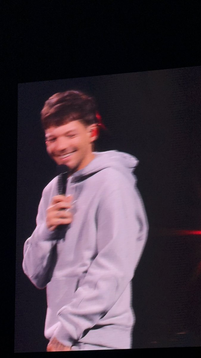 adèle ON TOUR!!!! ໑̣✩ jamie french version tweet media