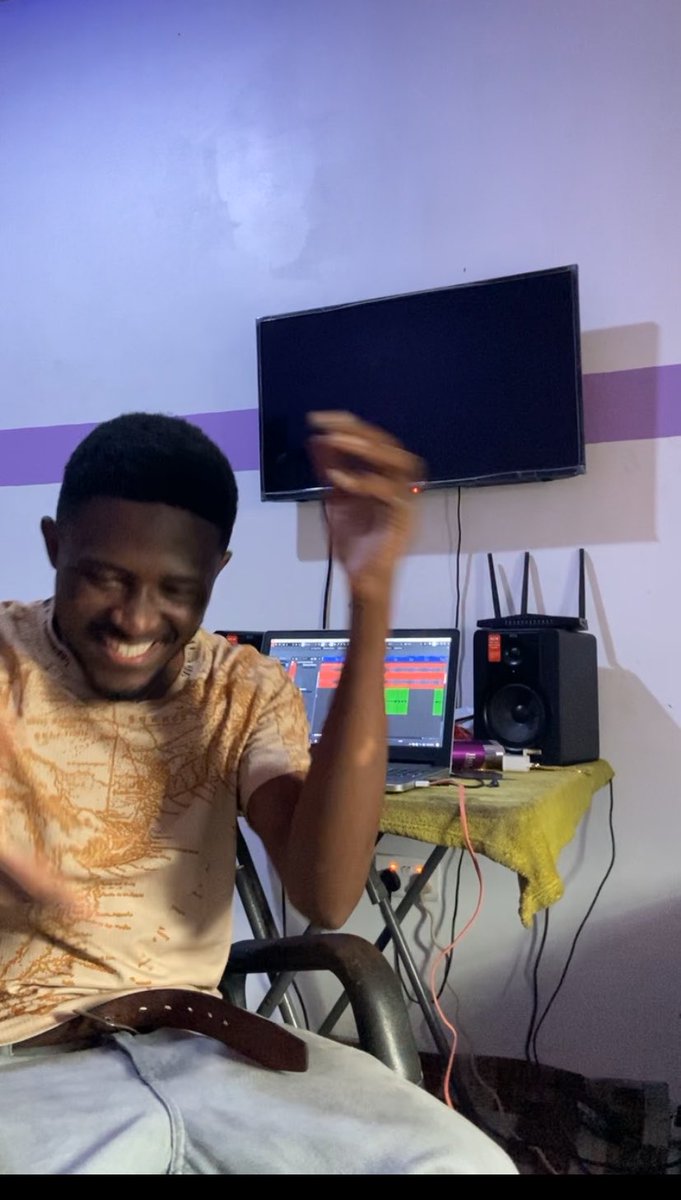 bhadext's tweet image. Night music sessions! Listen to my new a single CELEBRATE on all platforms. 

Here: lnk.bio/CELEBRATE_is_o…

Bhadext📌! #CELEBRATE 🎶