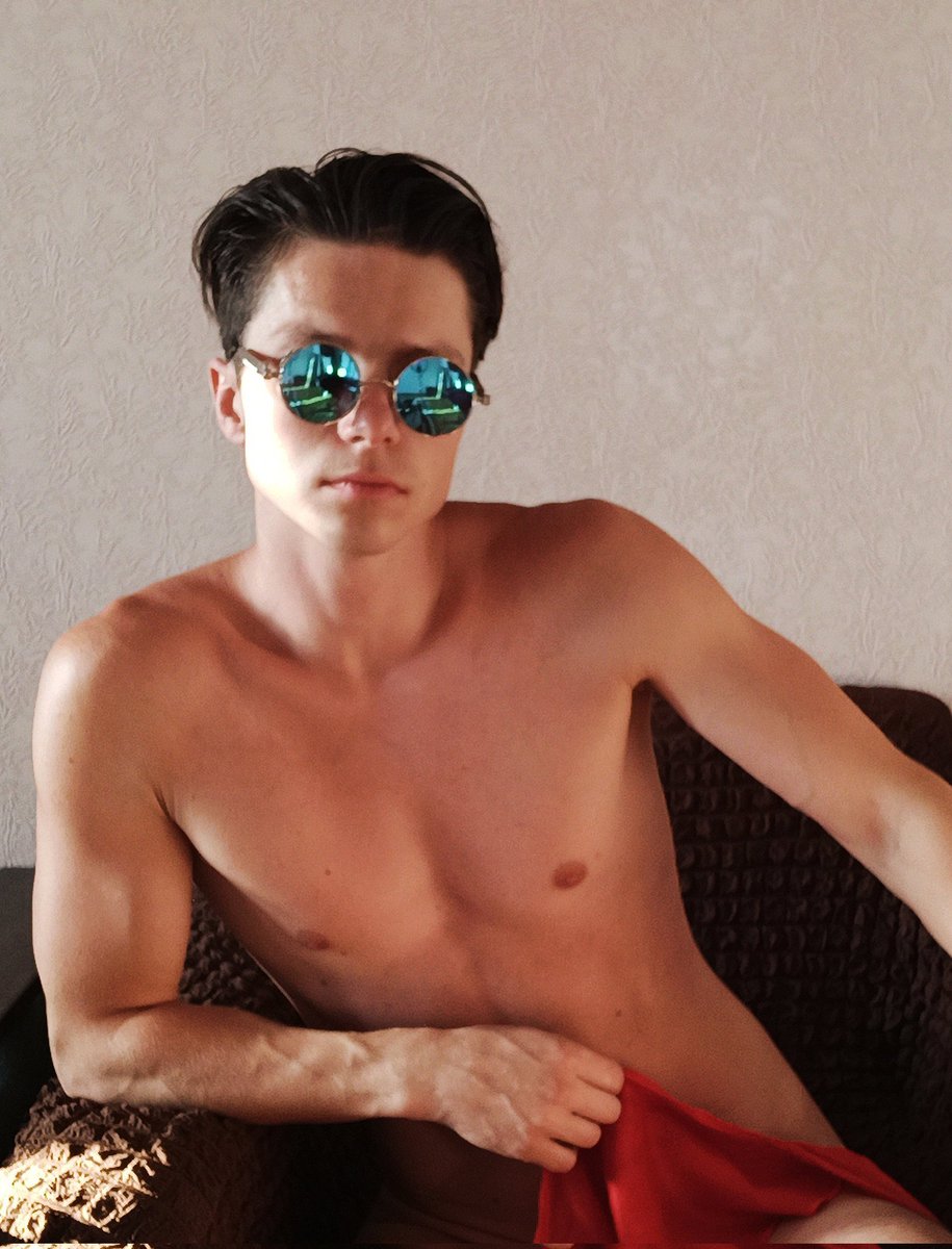 ***SARCASM*** tweet media