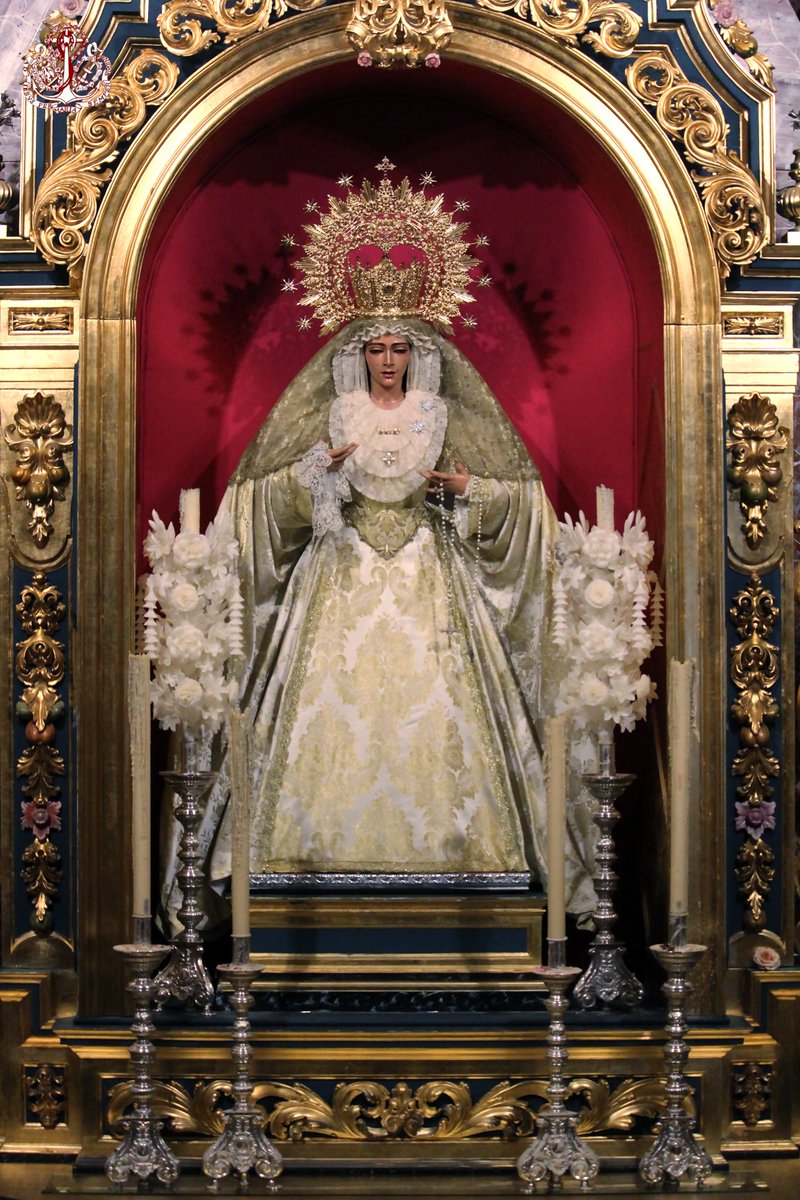 HdadSalud's tweet photo. | CULTO |

María Santísima de la Salud luce ya para el tiempo pascual, signo de la alegría de la Resurrección.

«Reina del cielo, alégrate, aleluya;
porque el que mereciste llevar en tu seno, aleluya,
ha resucitado según dijo, aleluya.»

#CofradíasMLG https://t.co/u0Hiomn23K