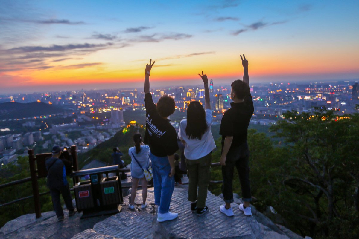 Thivyaganesh tweet media