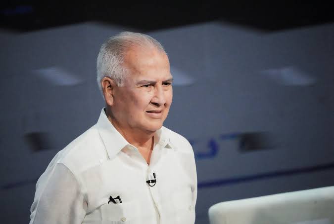 Alvaro Pez de la burra AU CHAUNIETO tweet media