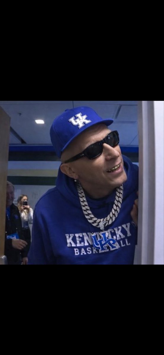 rightpickz tweet media