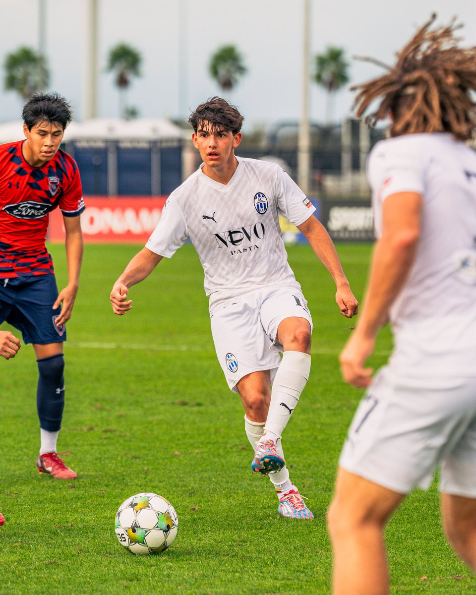 ACConnecticut's tweet image. Almost that time again 😤 

@USL_Academy &amp;amp; @USLLeagueTwo matches 🔜 🔵⚪️ 

#ACC | #USLLeagueTwo | #USLAcademy | #USL
