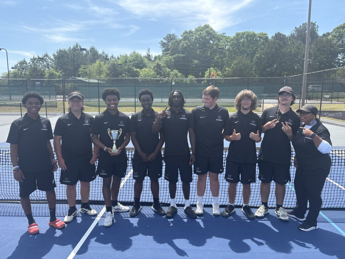 Hampton High School Varsity Tennis Team tweet media