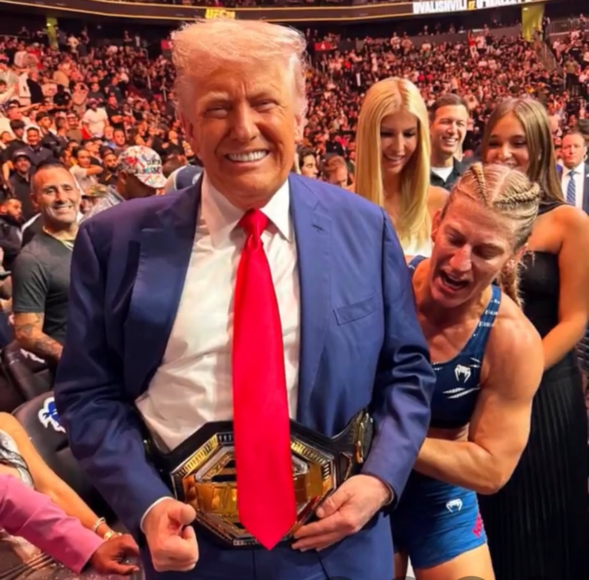 <a href="/arielhelwani/">Ariel Helwani</a> <a href="/KaylaH/">Kayla Harrison Official</a> would BEAT THAT ASS. Full Stop 🛑 
This one’s for You, <a href="/arielhelwani/">Ariel Helwani</a> ya weenie!