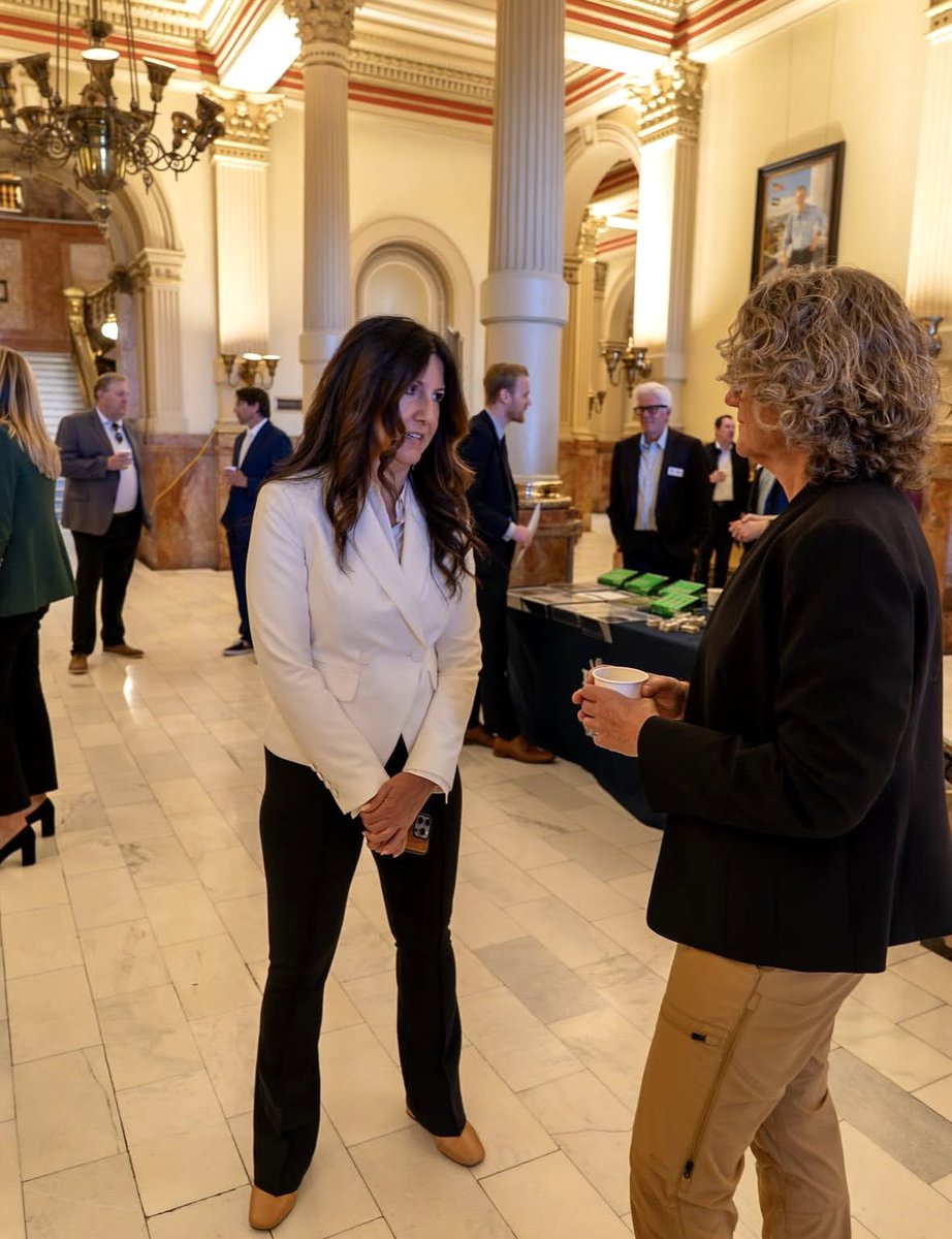 GDRizzi's tweet photo. Colorado Golf Day at the State Capitol! Golf delivers a $2B total economic impact and 33K acres of greenspace - driving water conservation, wildfire mitigation, preserving habitat &amp; cooling cities. Thank you CO legislators for the meaningful conversations. ⛳️🏛️🌎 #ColoradoGolfDay https://t.co/XQdL6wRYKp