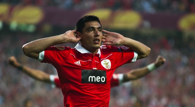 Tacuara Cardozo anunciou o fim da sua carreira de futebolista, aos 42 anos de idade. Lenda!