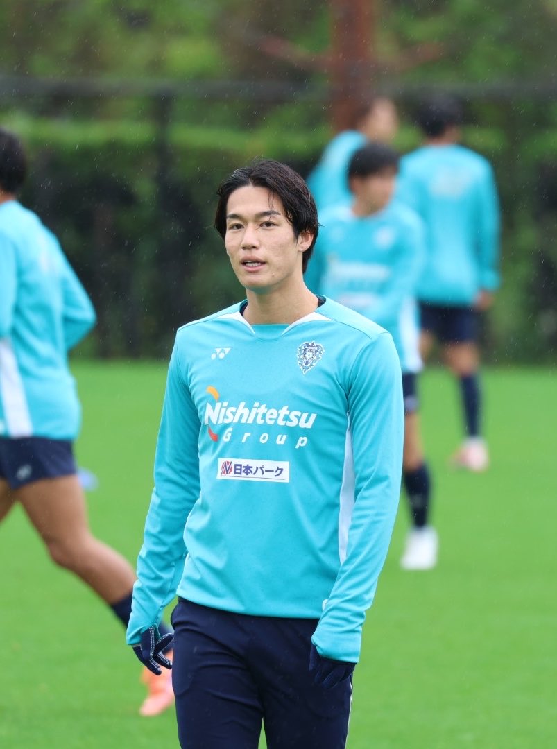 てし⭐️ tweet media