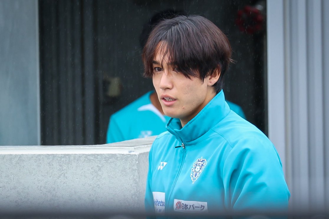 てし⭐️ tweet media