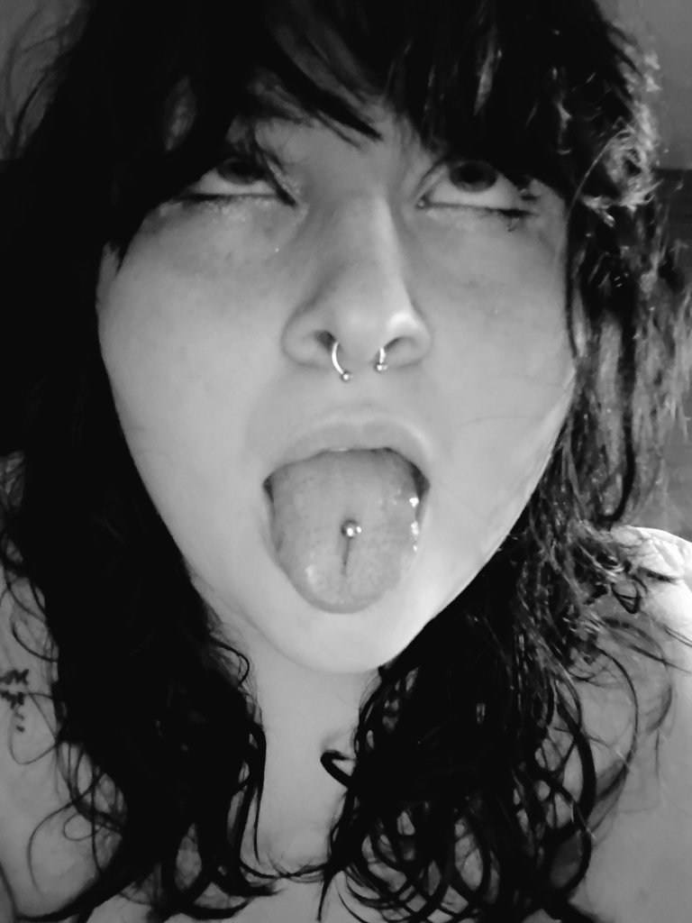 Princess Clem || 23 || BBW tweet media