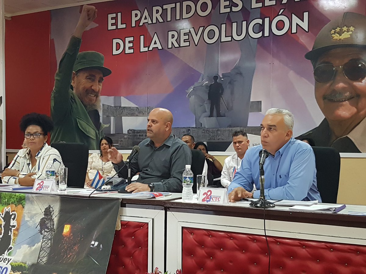 Intervención especial <a href="/Colina_CTCuba/">Miguel Colina</a> destacó significado #CubaSedefiende es: aportar soluciones, crear, y avanzar; marchar con caballería Agramonte, abordar yate Granma de estos tiempos, y mantener en alto banderas Fidel y Revolución <a href="/Camaguey_CTC/">Central de Trabajadores de Cuba en Camagüey</a> <a href="/jenrypuenter/">Jenry Puente Rodríguez</a> <a href="/YaimyrB/">Yaimyr Victoria Basulto</a> <a href="/Cuba_CTC/">Central de Trabajadores de Cuba</a>