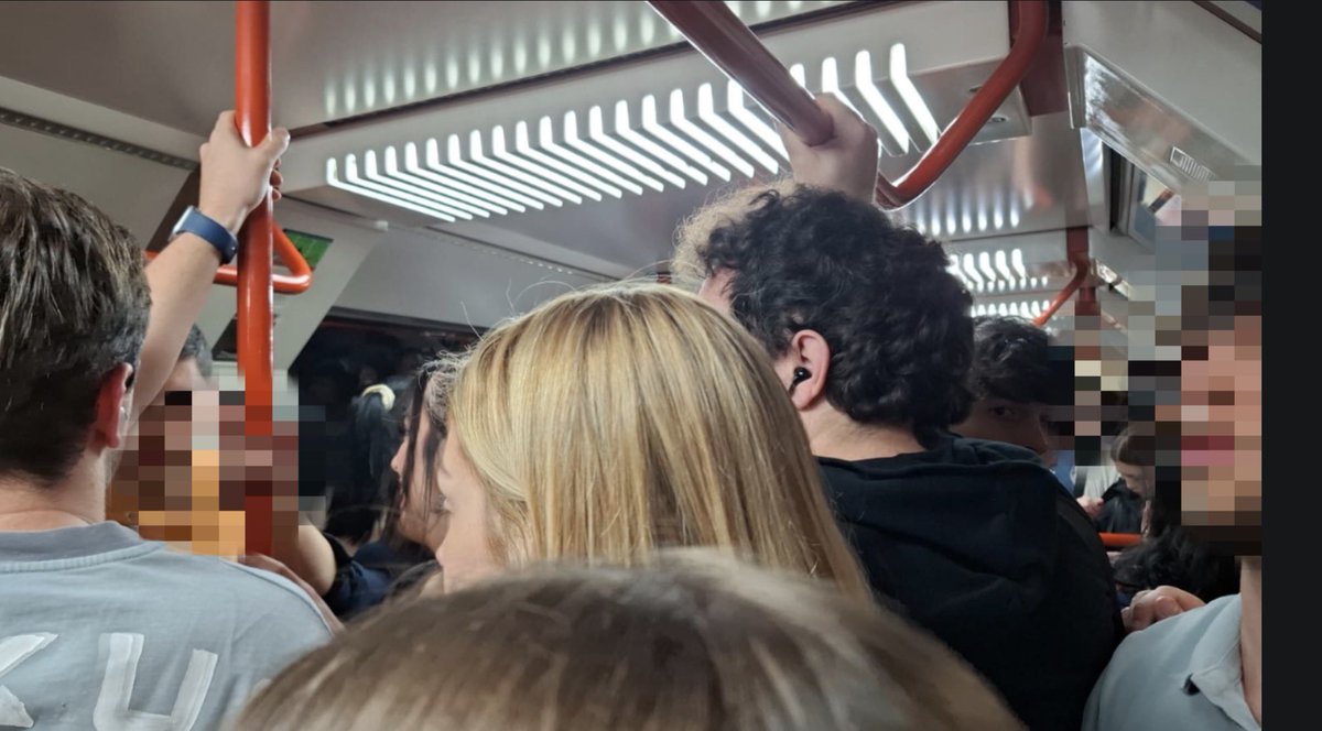 Linea9sinB tweet media