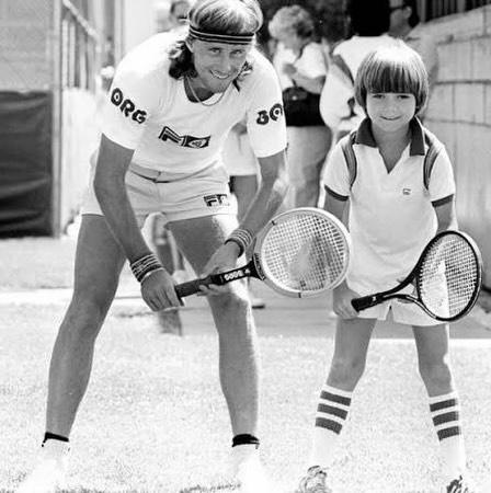 EnzoCherici's tweet image. Bjorn #Borg e un giovanissimo André #Agassi ❤️❤️

#tennis 🎾