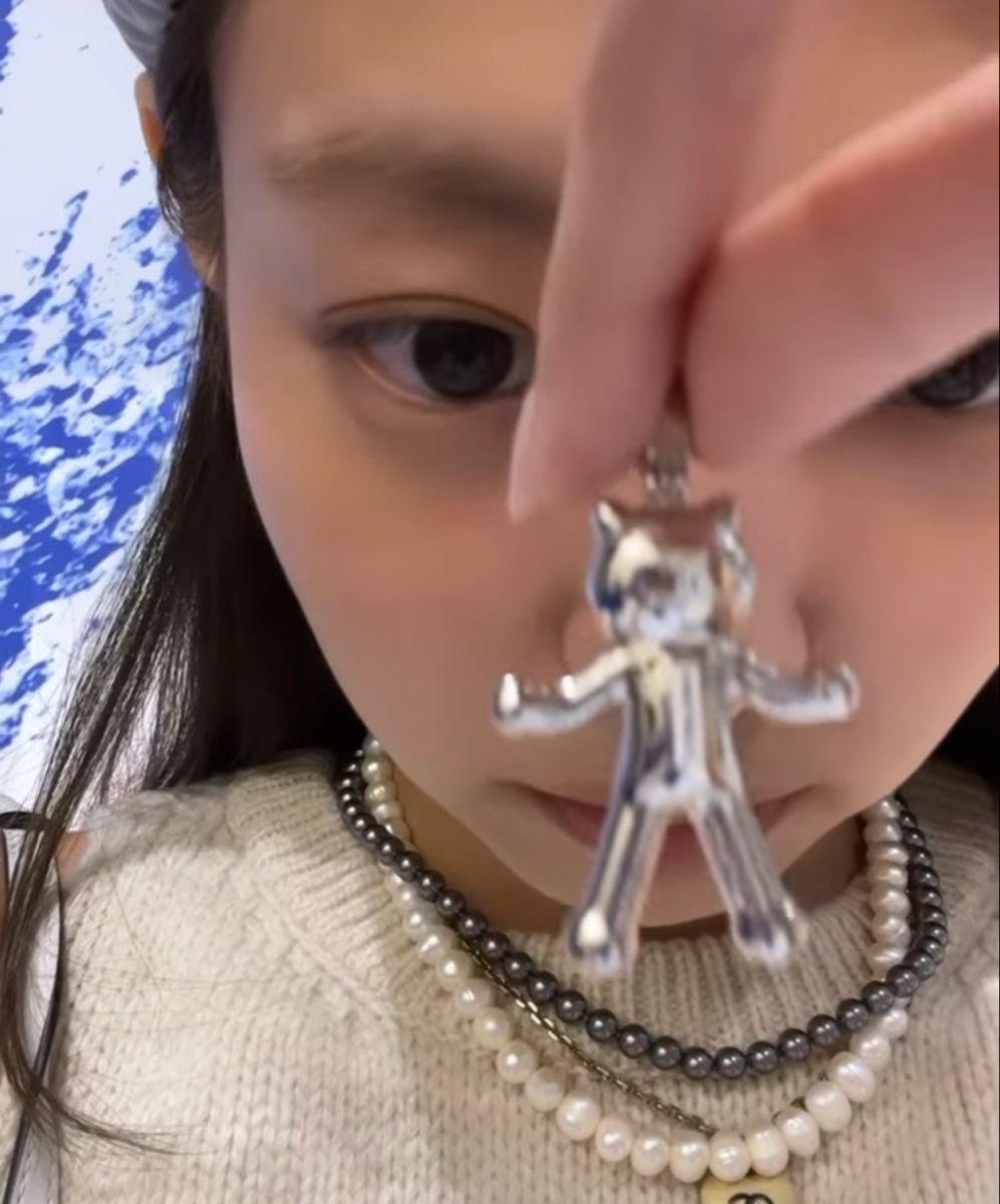 SAGE⛧･🧛🏻‍♀️ tweet media