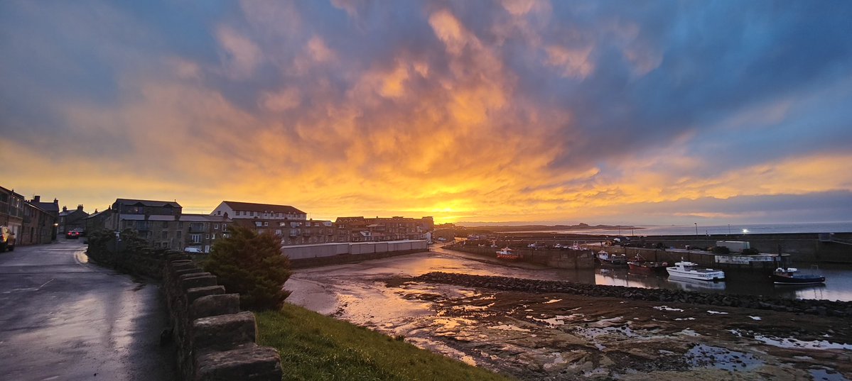 Alan_C_1's tweet image. Tonight's #sunset here at 
#Seahouses
@NorthEastTweets