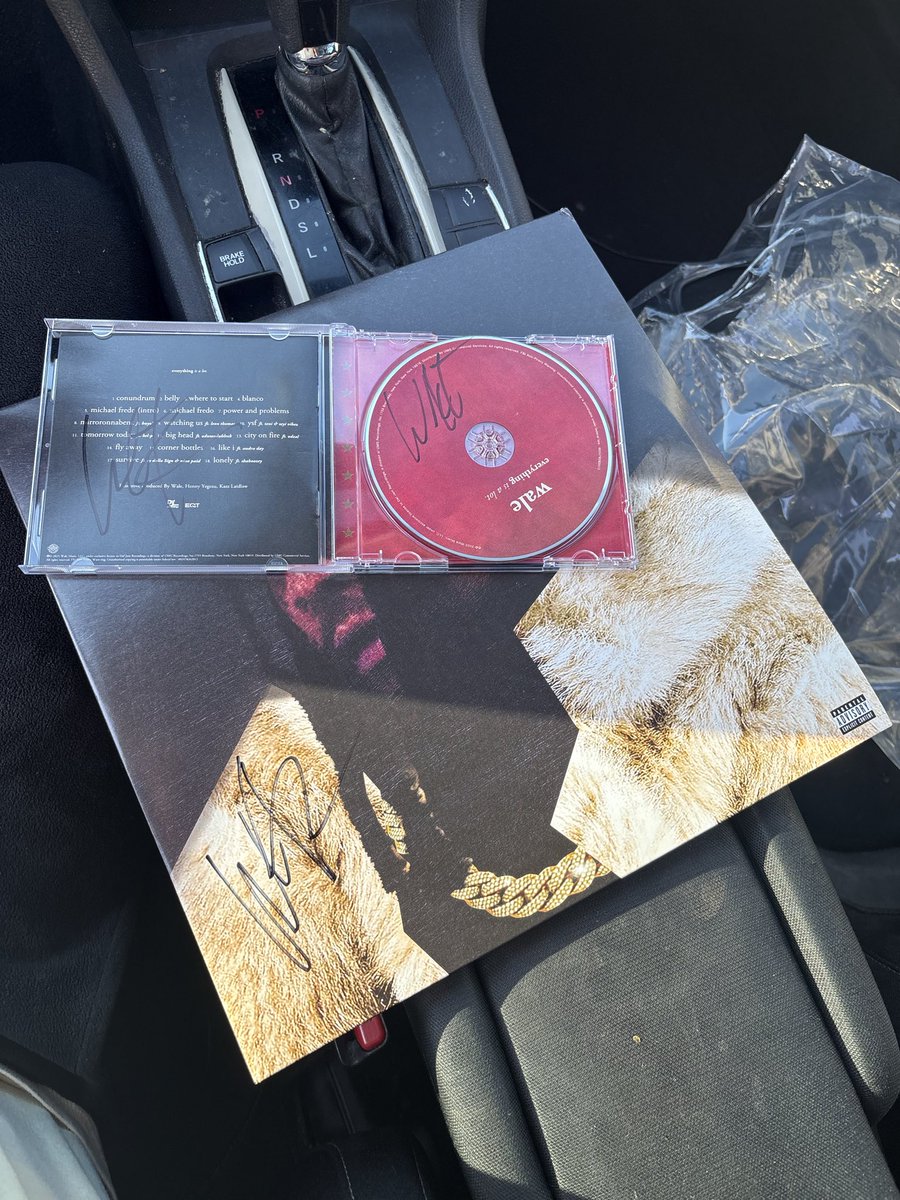 ProfHypeMane's tweet photo. @Wale 🙏🏾 https://t.co/j8S0Qvxiiq