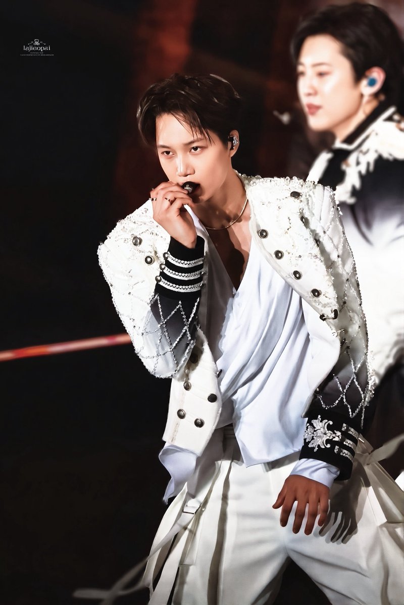 산 란 开ᴷᴬᴵᴼᴺ tweet media