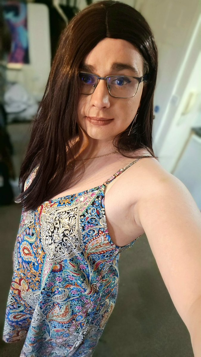 LytraRoper's tweet image. Wasn't sure about this dress when I got it ✨️🤔

#femboy #crossdressing #feminine #trans #prehrt