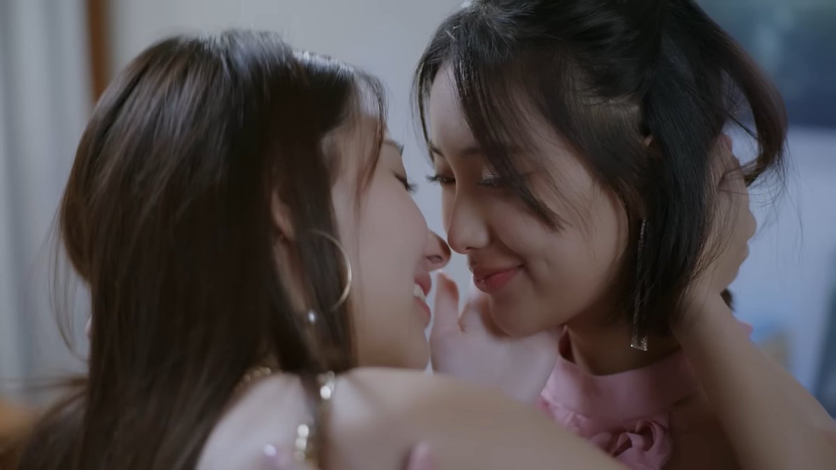 Lore 🦥🪐| atommer obsessed tweet media