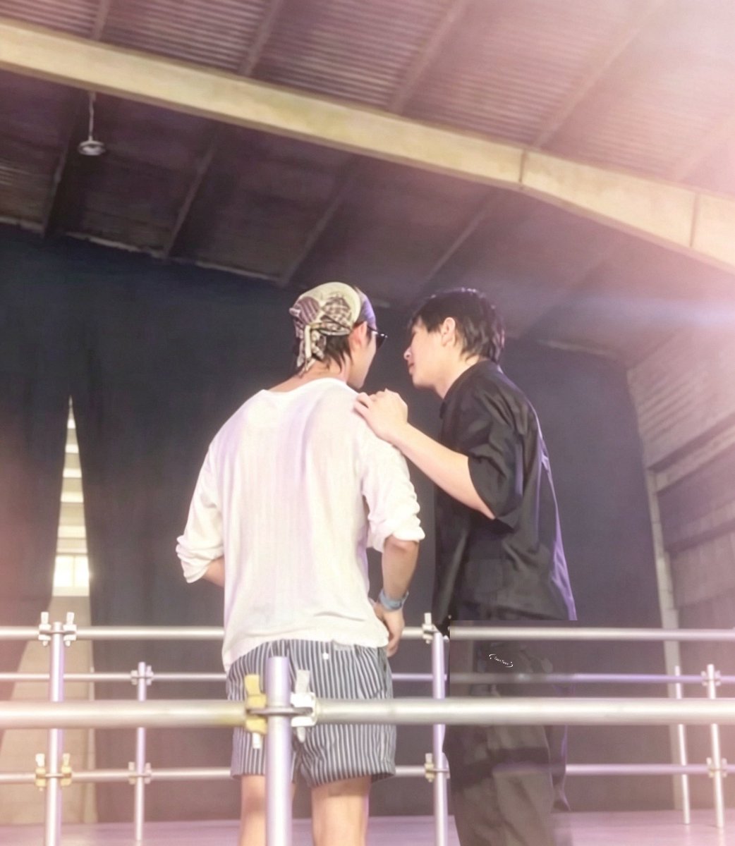 ้ซ่ดต่ทฏไบบ๐ tweet media