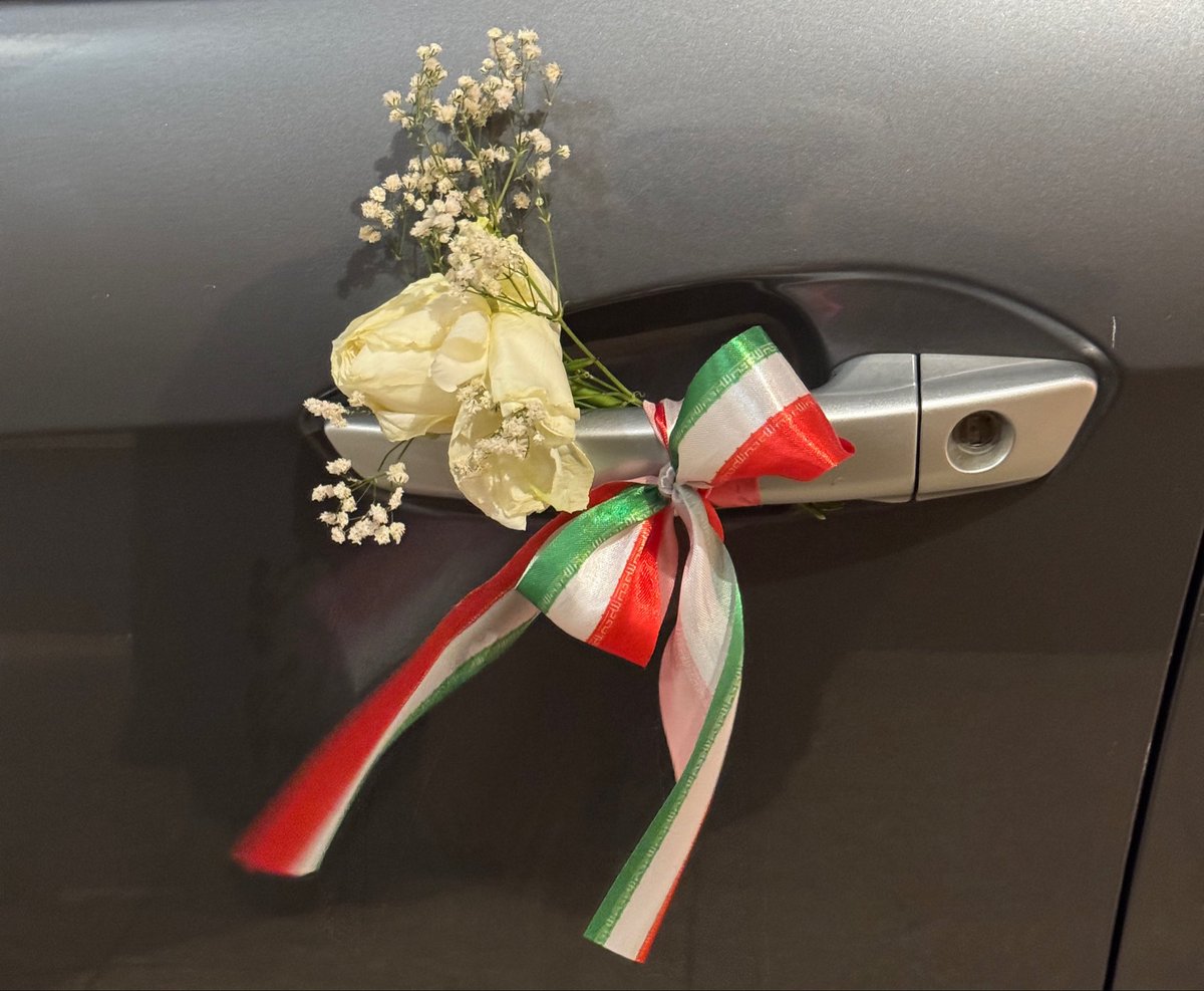 محمدحسین چاوشی tweet media