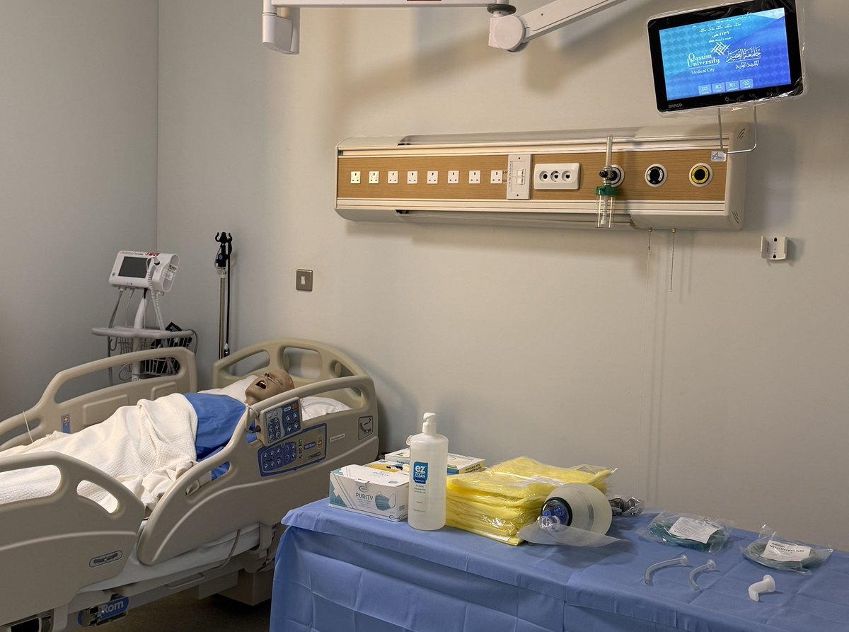 كِندا العسّاف tweet media