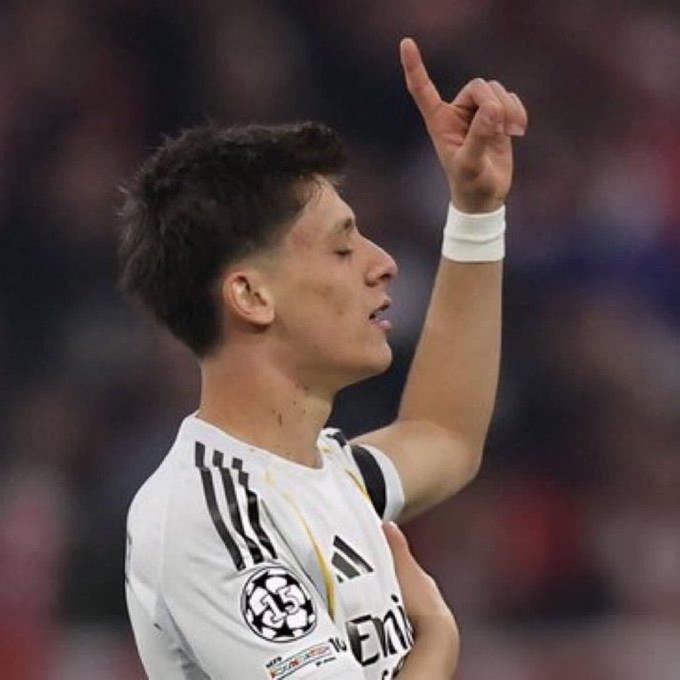 Alkaline tweet media