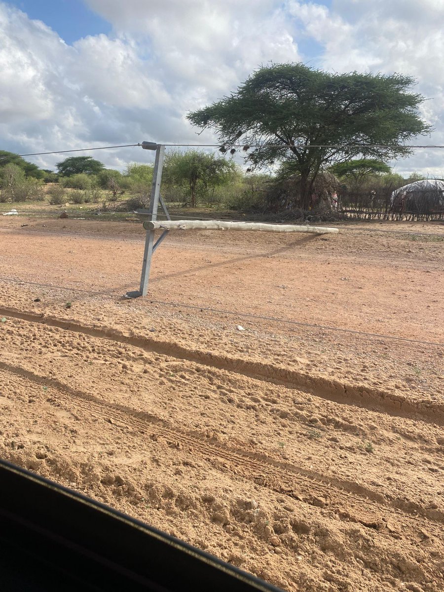 Daudkilo1's tweet photo. @KenyaPower_Care   Public safety must never be compromised. a tragic incident  an elderly man  electrocuted following the collapse of electricity poles.The same poles have collapsed between Fadiweyn and Abakore, with no immediate response.Must we til more lives are lost? https://t.co/bnbaQnRjac
