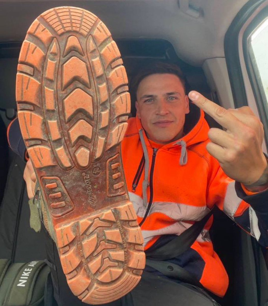 Jack Earnshaw tweet media